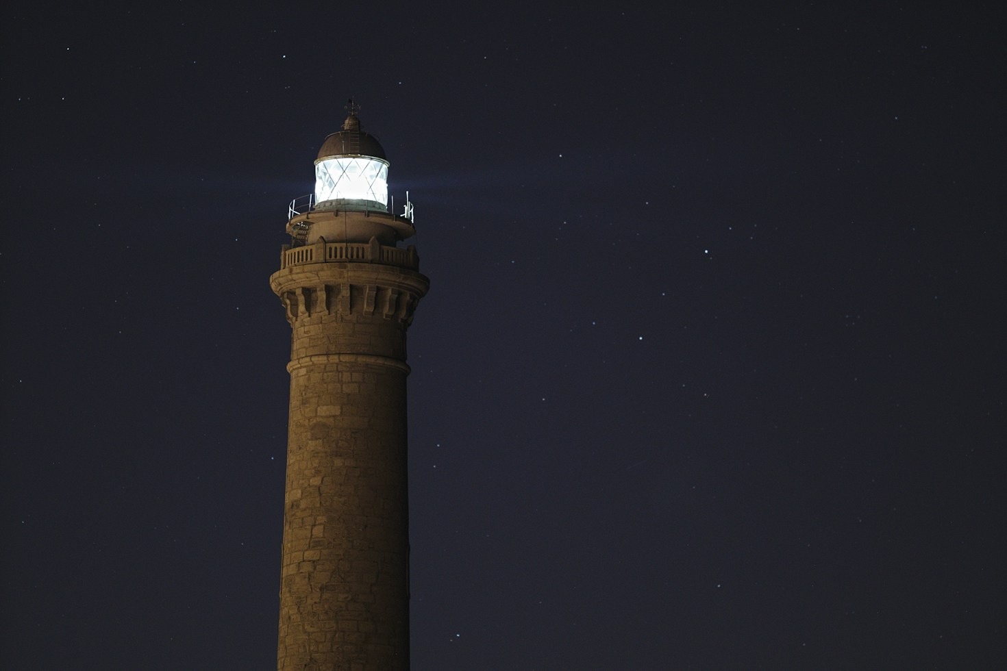 Decoding the Myths Behind Urban Legends Worldwide